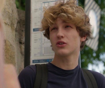 Replay Petits secrets en famille - Mon fils a tué son harceleur - Famille Brunois