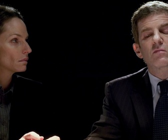 Replay Profilage - S4 E10 - La poudre aux yeux