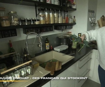 Replay 66 minutes : le doc - Chambre à part, le secret du bonheur ? / Pouvoir d'achat : ces Français qui stockent / Coach en pouvoir d'achat