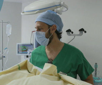 Replay 100 jours avec les secours - S1E16 - SAMU de Sète