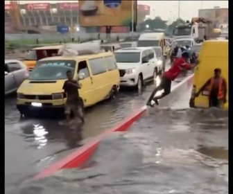 Replay Journal de l'Afrique - RD Congo : Kinshasa sous les eaux, les habitants excédés