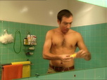 Replay Un gars, une fille - S3E46 - Dans la salle de bain (8)