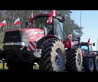 Replay Des agriculteurs polonais manifestent dans tout le pays contre l'accord commercial UE-Mercosur