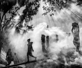 Replay Invitation au voyage - 29/01/2026 - Pierrot Men, âme photographique de Madagascar