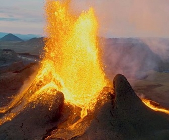 Replay Sous le règne du feu - Terre de légendes