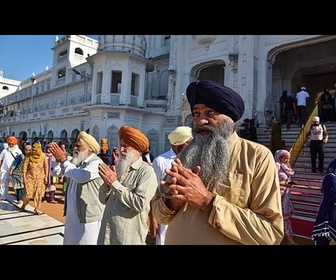Replay Le Pakistan accueille des milliers de pèlerins sikhs pour les rites de la Baisakhi 2026