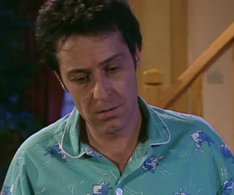 Replay Premiers baisers - S13 E13 - Coup de bleu