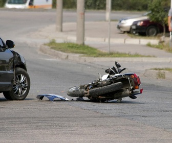 Replay Dangers sur la route - S1E6 - Intersections, motards et sorties de route