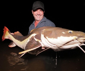 Replay Pêche XXL - S4E6 - Féroce bataille en eaux troubles