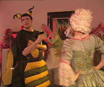 Replay Un gars, une fille - S2E49 - Soirée costumée