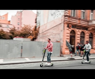 Replay Bruxelles interdit les trottinettes en libre-service dès 2027