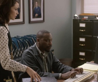 Replay Timeless - S1 E8 - La course à l'espace