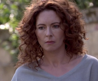 Replay Talons aiguilles et bottes de pailles - S01 E12