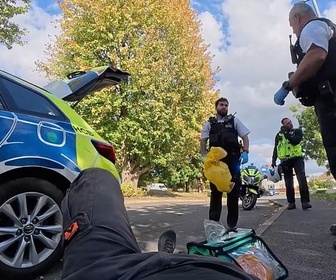 Replay L'extrême droite britannique en reportage - Le dessous des images