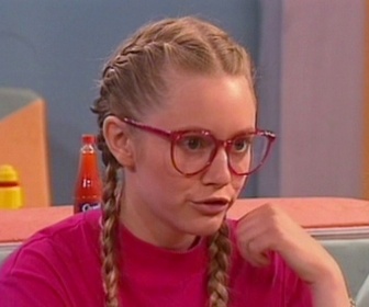 Replay Premiers baisers - S01 E02 - Une journée de rêve