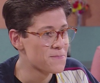 Replay Premiers baisers - S02 E36 - Surpris surprise