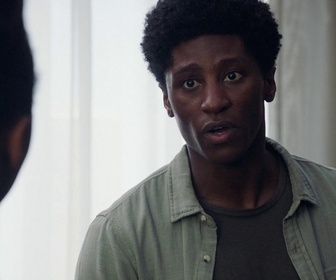 Replay 4400 - S01 E01 - Tout commence par le passé