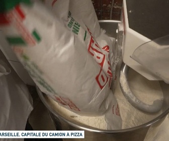 Replay Un jour, un doc - Marseille, capitale du camion à pizza