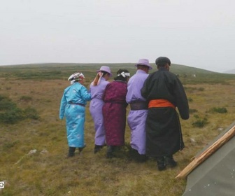 Replay Enquête exclusive - Tsaatans de Mongolie : les derniers hommes libres
