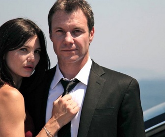 Replay Le Transporteur - la série - S1 E11 - Double jeu