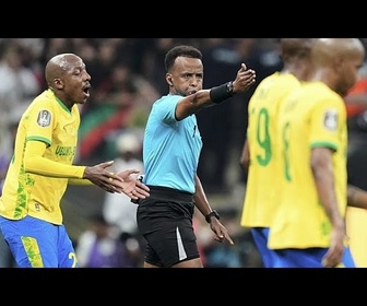 Replay L'arbitre Omar Artan accueilli en héros en Somalie après son refoulement à l'entrée des États-Unis