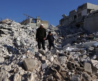 Replay Séismes en Turquie et en Syrie - Séisme : à Alep, il n'y a pas d'aide