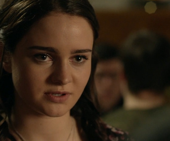 Replay The fall - S2 E3 - Toujours plus sombre