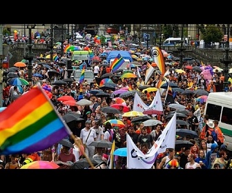 Replay À Bratislava, la marche des fiertés défile sous le signe du courage face au recul des droits LGBT