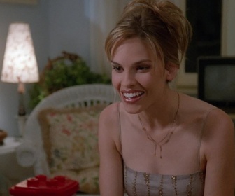 Replay Beverly Hills, 90210 - S08 E05 - Retour à la maison