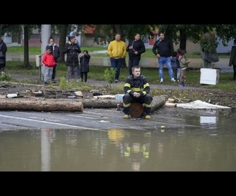 Replay La Pologne déclare l'introduction de l'état de catastrophe naturelle dans ses régions sinistrées