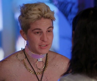 Replay Are you the one ? À la recherche des couples parfaits - S8 E9 - Le chaud lapin de la villa