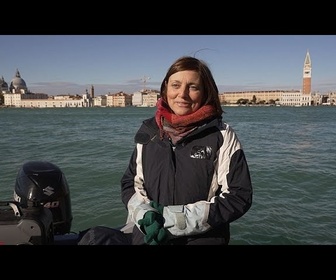 Replay Les canaux de Venise sont pollués par le plastique. Mais d'où vient-il ?