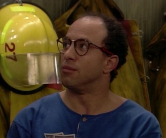 Replay Madame est servie - S07 E09 - Au feu les pompiers