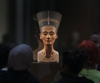 Replay Néfertiti - Le buste de la discorde