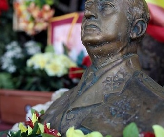 Replay Espagne : la nostalgie Franco - ARTE Regards