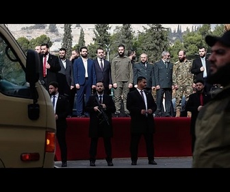 Replay La Syrie dévoile ses nouveaux billets de banque, sans l'effigie de Bachar al-Assad