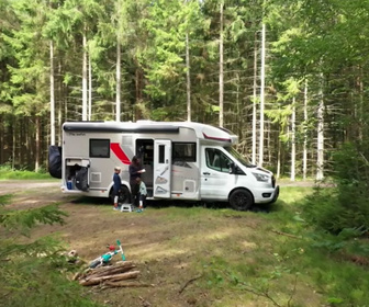 Replay La folie du camping-car : des vacances pas comme les autres - S1E5 - Episode 5