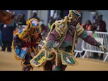 Replay Des danseurs masqués envahissent les rues de Porto-Novo pour un festival béninois