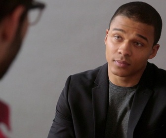 Replay Le Chalet - S02 E09 - La fois où Antoine était mauvais perdant