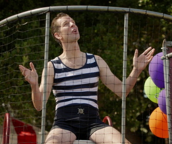 Replay Young Sheldon - S3E6 - Un parasol et un sacré lancer