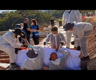 Replay Ceuta enterre 18 migrants morts lors de la crise frontalière avec le Maroc