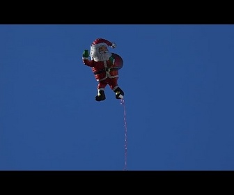 Replay Suivez le voyage du Père Noël autour du monde avec le NORAD !