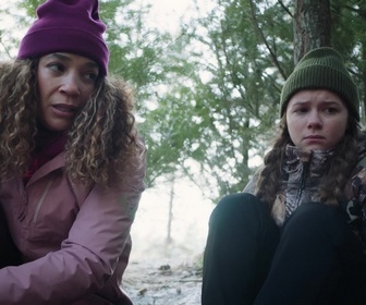 Replay La petite fille dans les bois