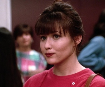 Replay Beverly Hills, 90210 - S02 E22 - Cinq avec bébé