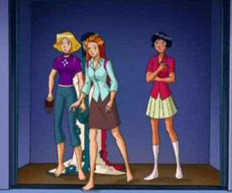 Replay Totally Spies - Les robots attaquent