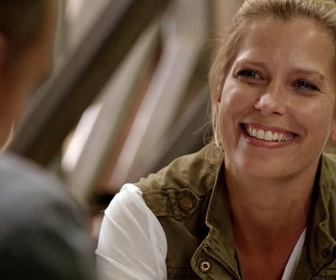 Replay Alerte Cobra - S18 E15 - Copain comme cochon