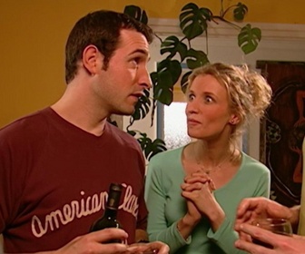 Replay Un gars, une fille - Soirée avec les copains