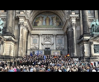 Replay Chios à Berlin : une émouvante collaboration musicale gréco-allemande à la cathédrale de Berlin