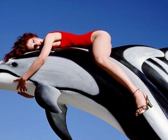 Replay La mode sous toutes les coutures - Guy Bourdin, créateur d'images