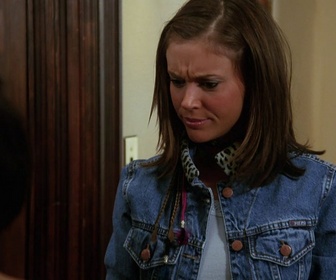 Replay Charmed - S2 E7 - Les sorciers sont partout